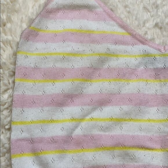 Forever 21 pink/white/yellow crop top size Medium - Picture 2 of 5